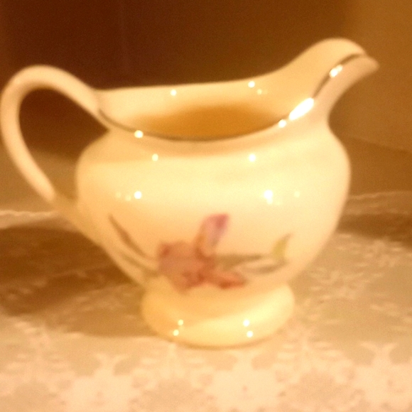 Vintage Universal Cambridge Iris Camwood Ivory- Sugar & Creamer Set - Picture 3 of 12